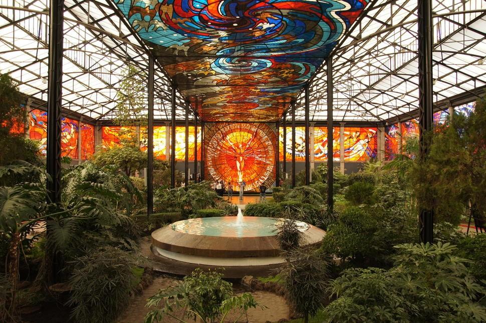 30 захватывающих дух потолков