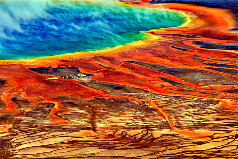 Йеллоустонский супервулкан, несущий гибель цивилизации просыпается