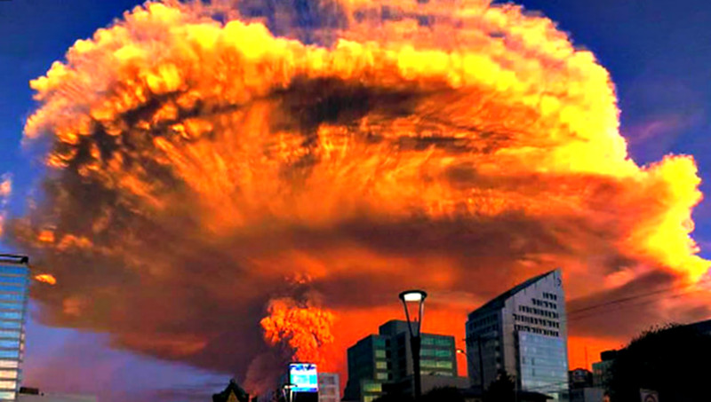 Йеллоустонский супервулкан, несущий гибель цивилизации просыпается