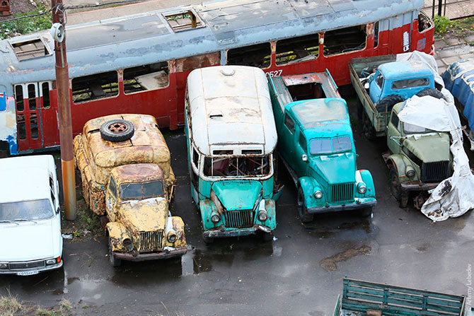 Кладбище городского транспорта