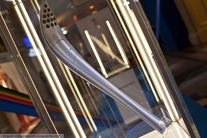 Экскурсия на выставку Олимпийских факелов в ГУМе Экскурсия на выставку Олимпийских факелов в ГУМе