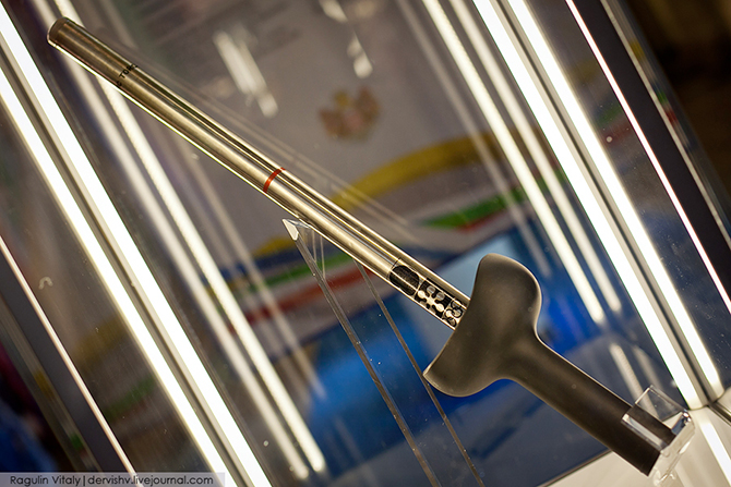 Экскурсия на выставку Олимпийских факелов в ГУМе Экскурсия на выставку Олимпийских факелов в ГУМе