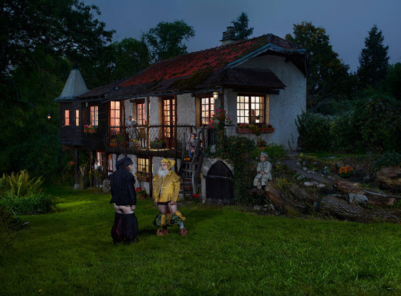 Развратный Эдем: эротические фотографии Саши Голдбергера