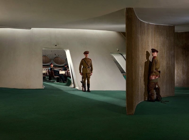 Развратный Эдем: эротические фотографии Саши Голдбергера