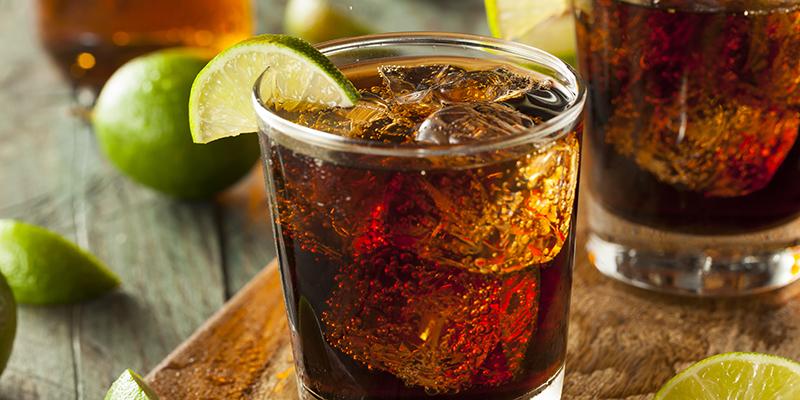 Лучшие коктейли в стиле «милитари»