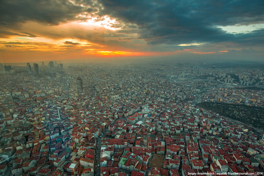 Ночной Стамбул с высоты Ночной Стамбул с высоты