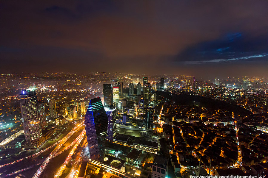 Ночной Стамбул с высоты Ночной Стамбул с высоты