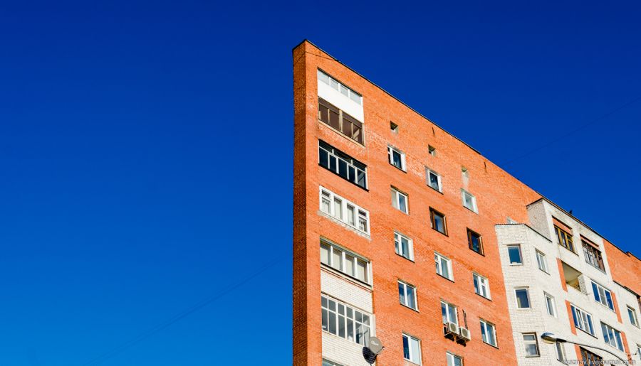 Необычный дом в Новгороде (6 фото)