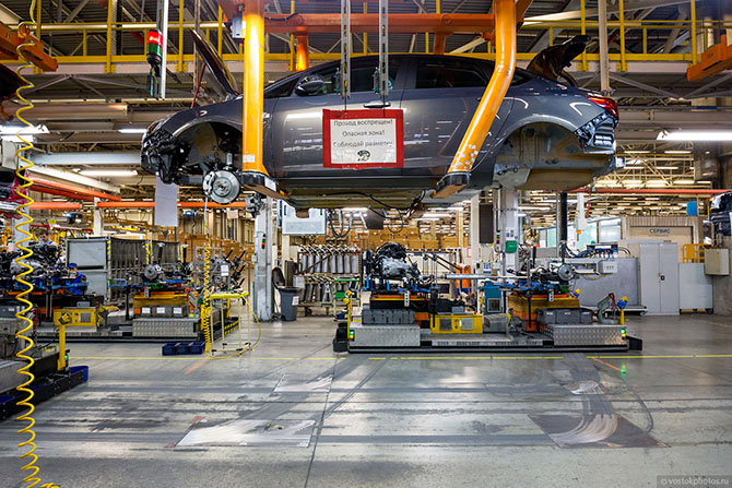 Экскурсия по заводу General Motors в Санкт-Петербурге