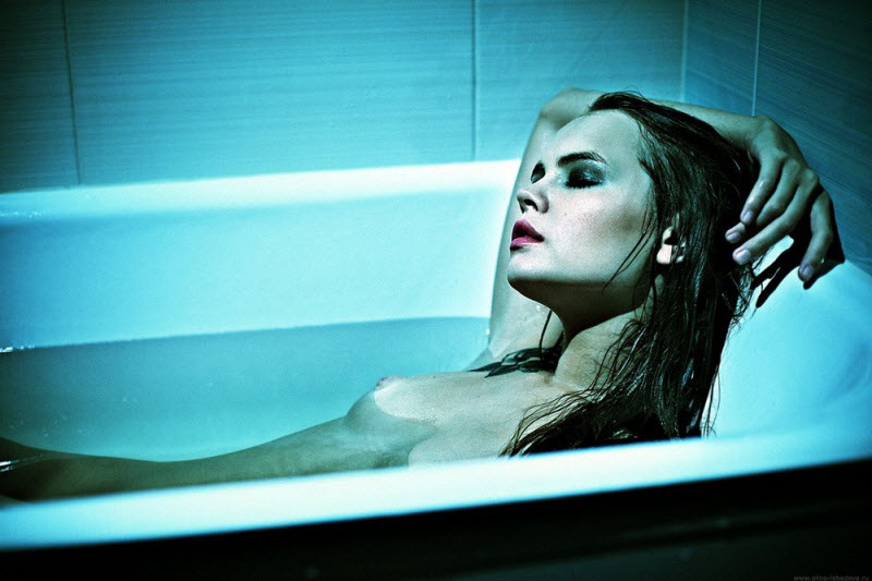 Анастасия Щеглова обнажилась для фотосессии