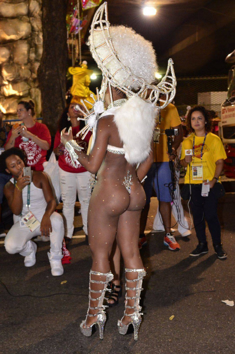 Забавные картинки с девушками