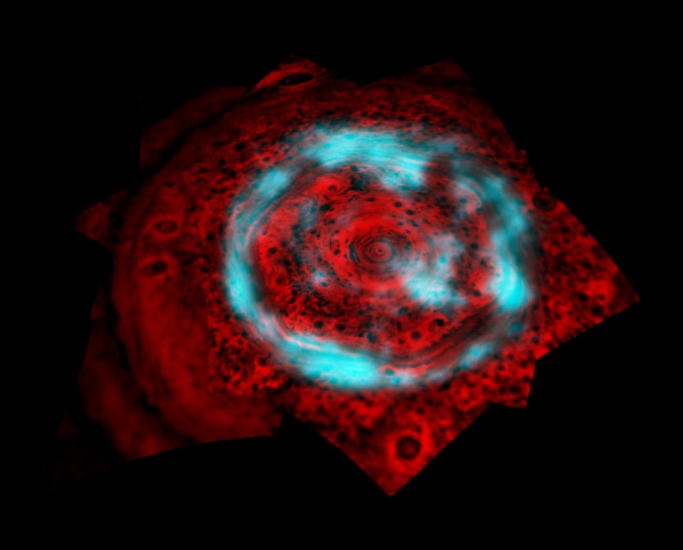 Мощнейший ураган на Сатурне