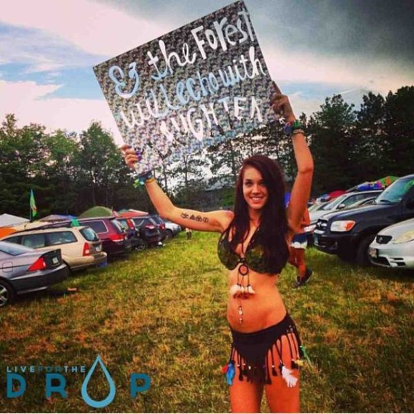 Девушки с рейв феста в Мичигане