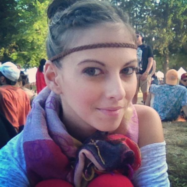 Девушки с рейв феста в Мичигане