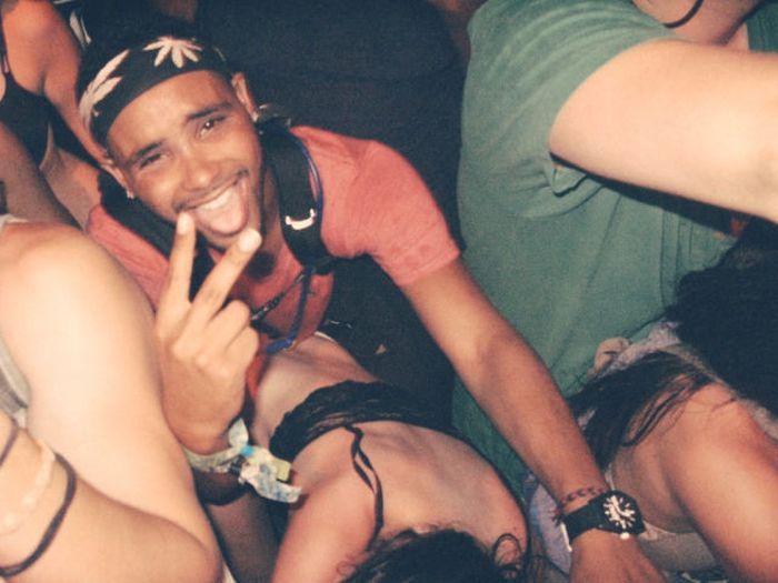 Девушки с рейв феста в Мичигане