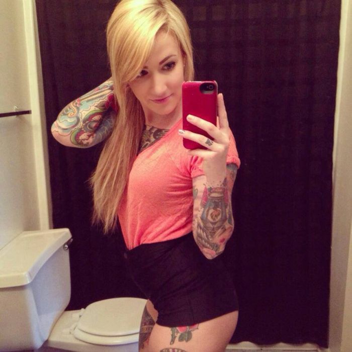 Татуированные красотки