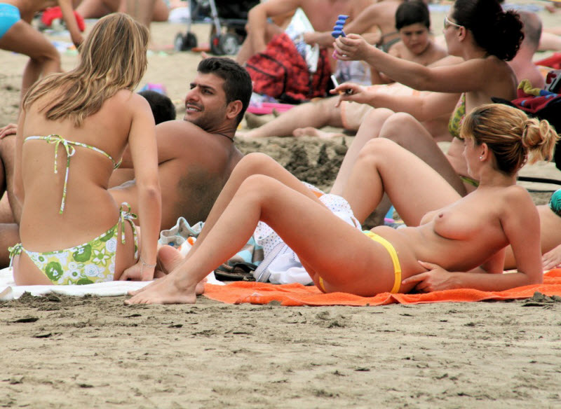 Обнаженный отдых