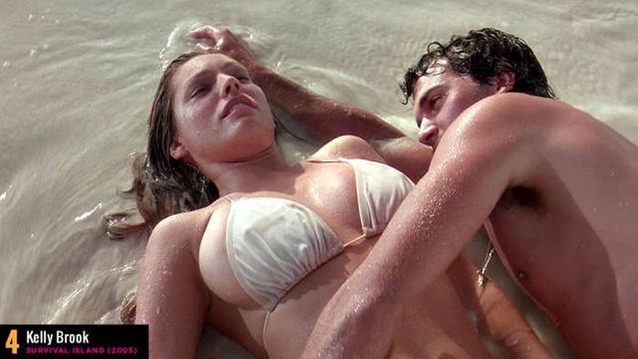 Самые горячие кадры актрис в бикини по версии журнала Maxim