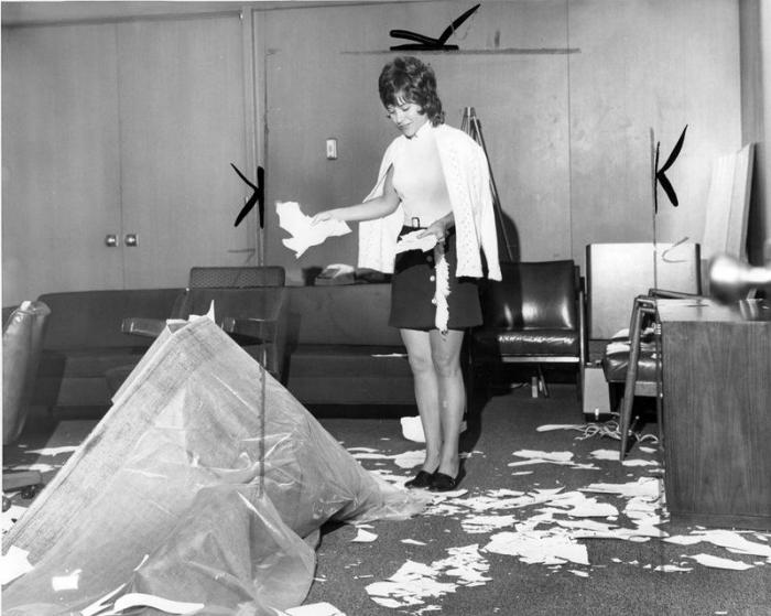 Ретро офисные работницы (60 фото)