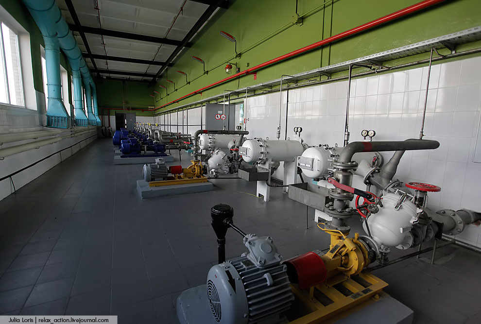 Как заправляют самолеты