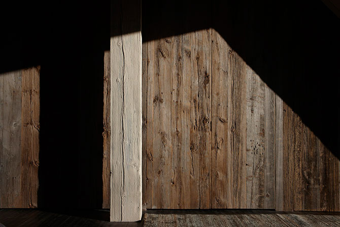 Новая жизнь тридцатилетнего шале в горах Аспена, США (24 фото)