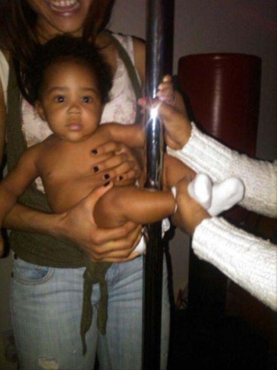 Когда родители не дружат с головой (27 фото)