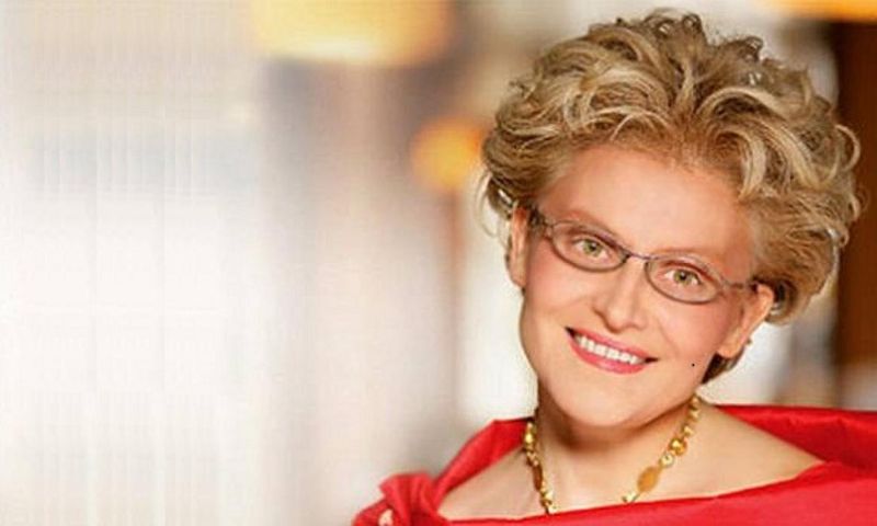 7 несравненных «перлов» от Елены Малышевой (7 фото и 7 видео)