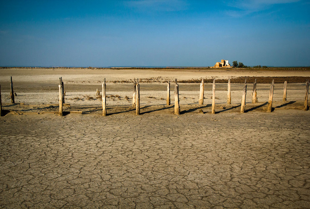 Добыча живой соли в Крыму