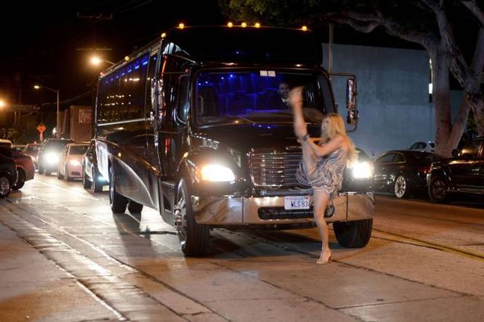 Забавные девушки