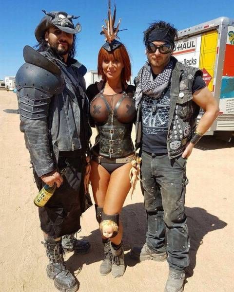 Забавные девушки