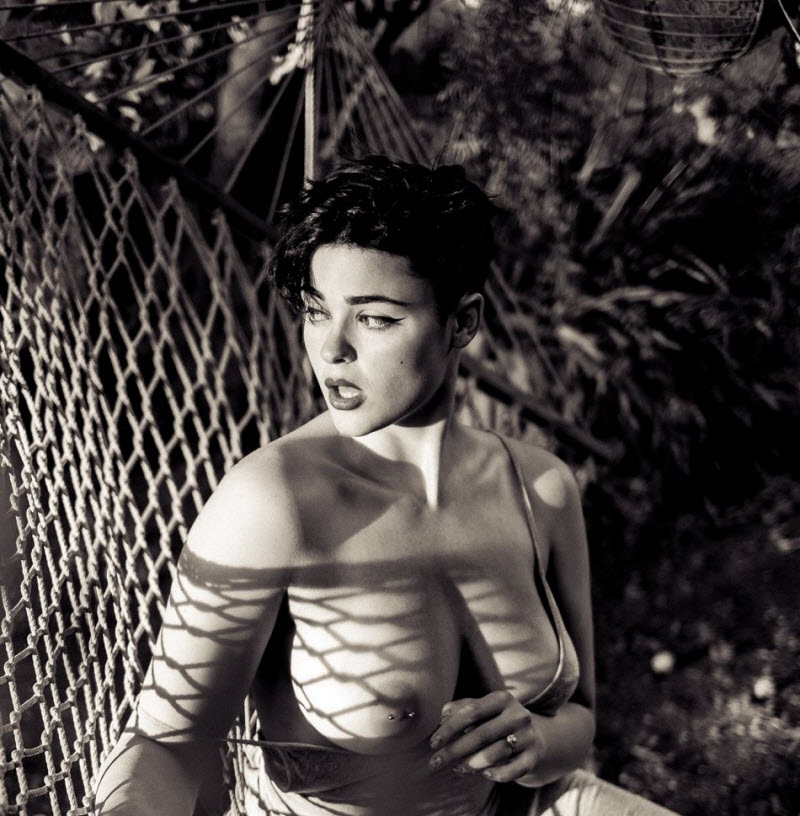 Стефания Феррарио на фото из социальных сетей