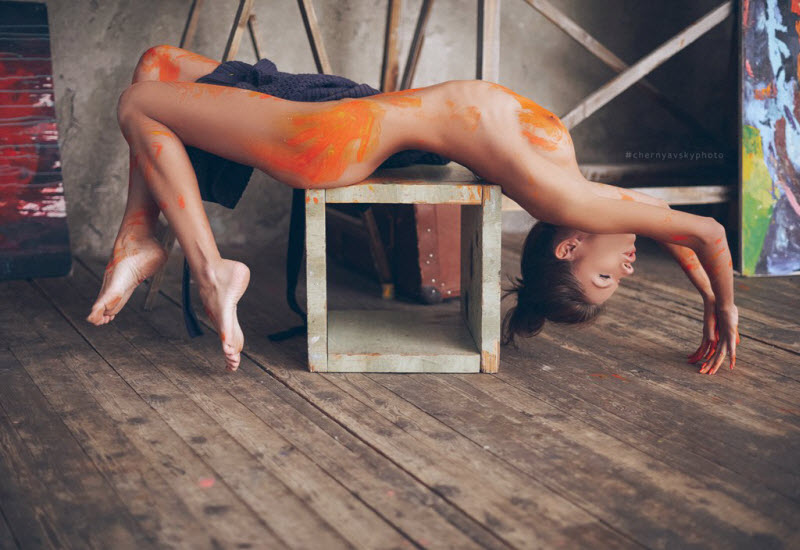 Жаркие красотки 18+