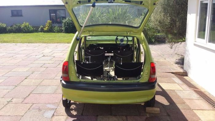 Автомобиль на педальной тяге