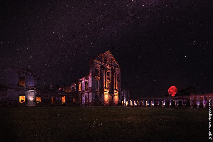 Ночной Дозор: атмосферные фотографии заброшенных зданий