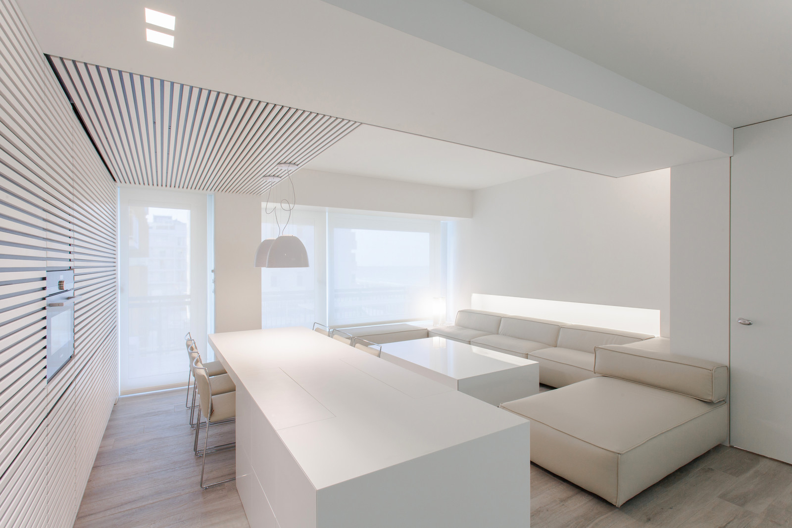 Белоснежный интерьер квартиры в северной Италии