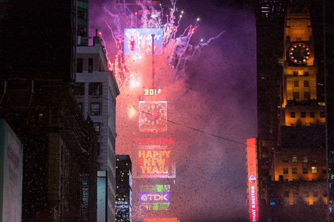 Лучшие новогодние фейерверки со всего мира