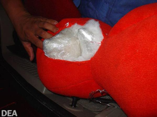 Уловки контрабандистов-наркоторговцев