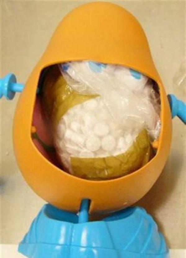 Уловки контрабандистов-наркоторговцев