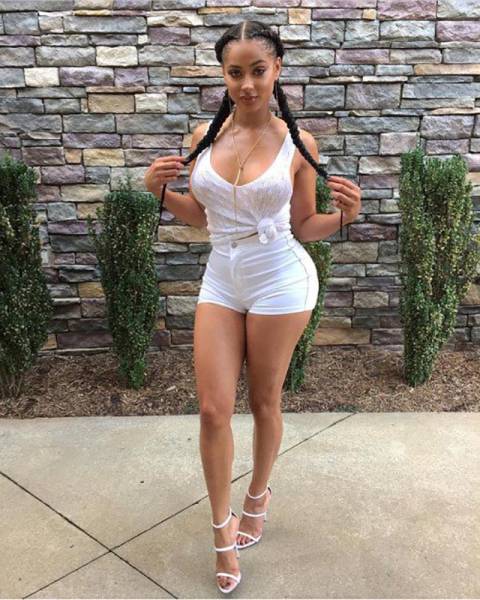 Короткие шорты