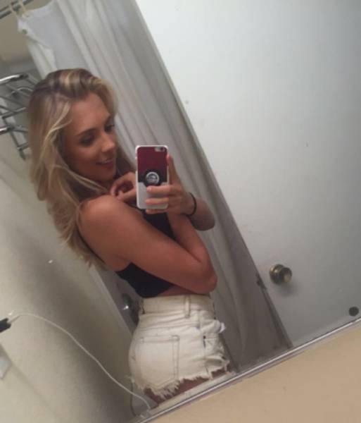 Короткие шорты