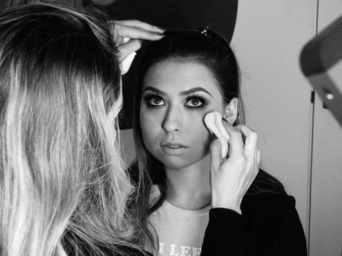 Обычный рабочий день актрис взрослого кино