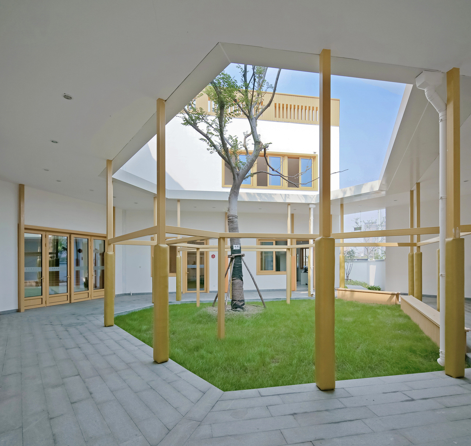 Билингвальный детский сад при университете в Китае