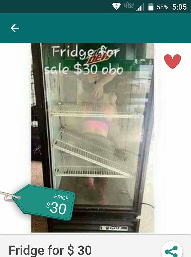 Неосторожные продавцы и их откровенные фотографии товаров