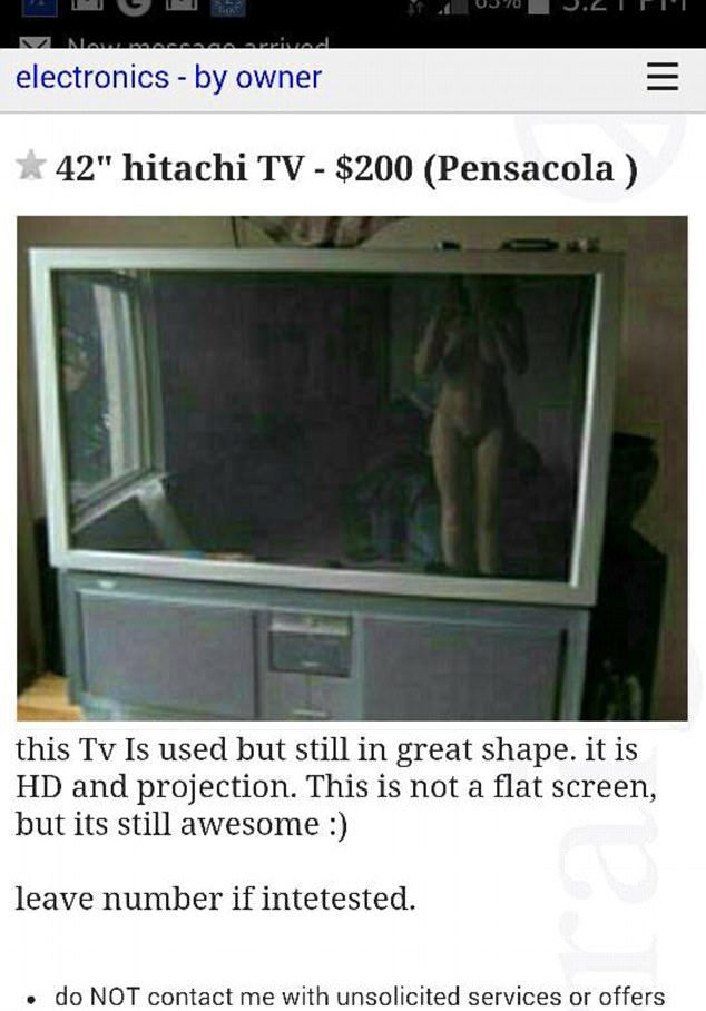 Неосторожные продавцы и их откровенные фотографии товаров