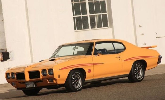 Классические американские маслкары