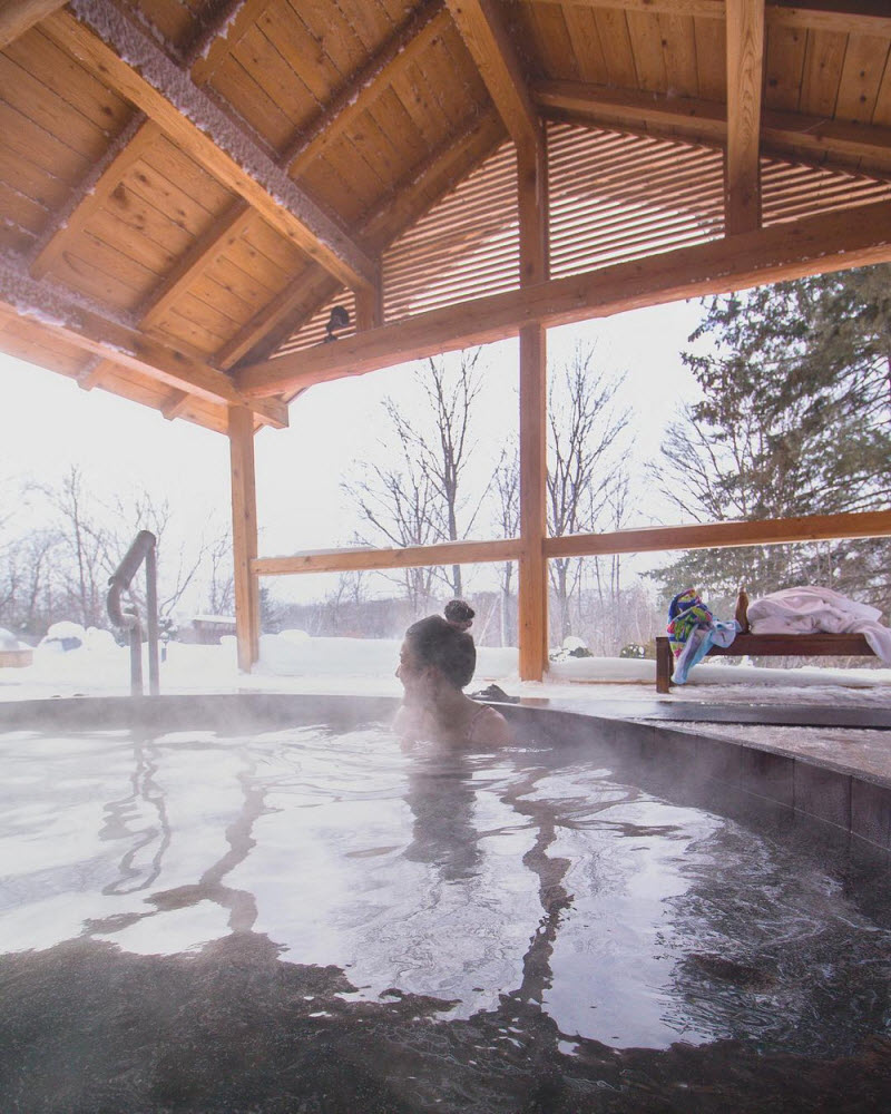 Тем временем в Канаде...