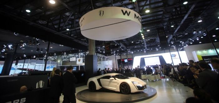 Первый арабский суперкар (10 фото)