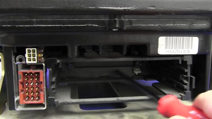 Старый 36-килограммовый жесткий диск особо большого объема