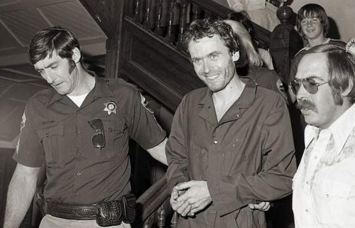 Счастливые находки из старых сейфов Счастливые находки из старых сейфов