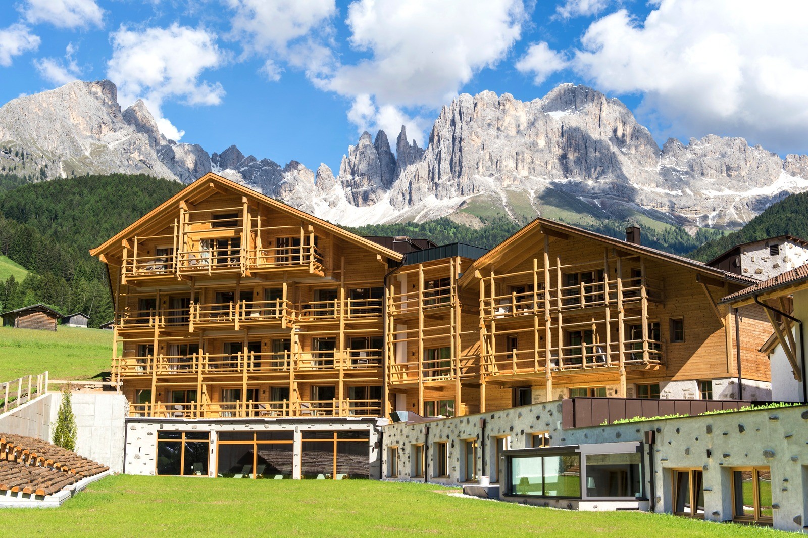 Отель на лоне Доломитовых Альп Отель на лоне Доломитовых Альп